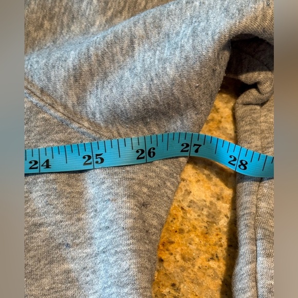 Grey old navy hoodie - Picture 5 of 7